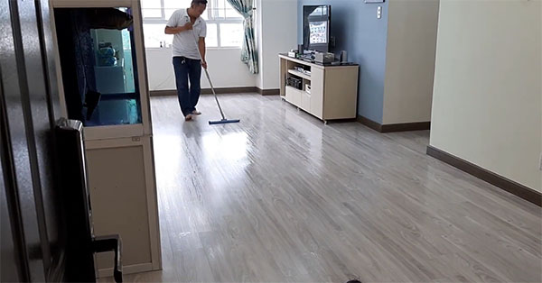 Đánh bóng sàn gỗ tại Quảng Ninh